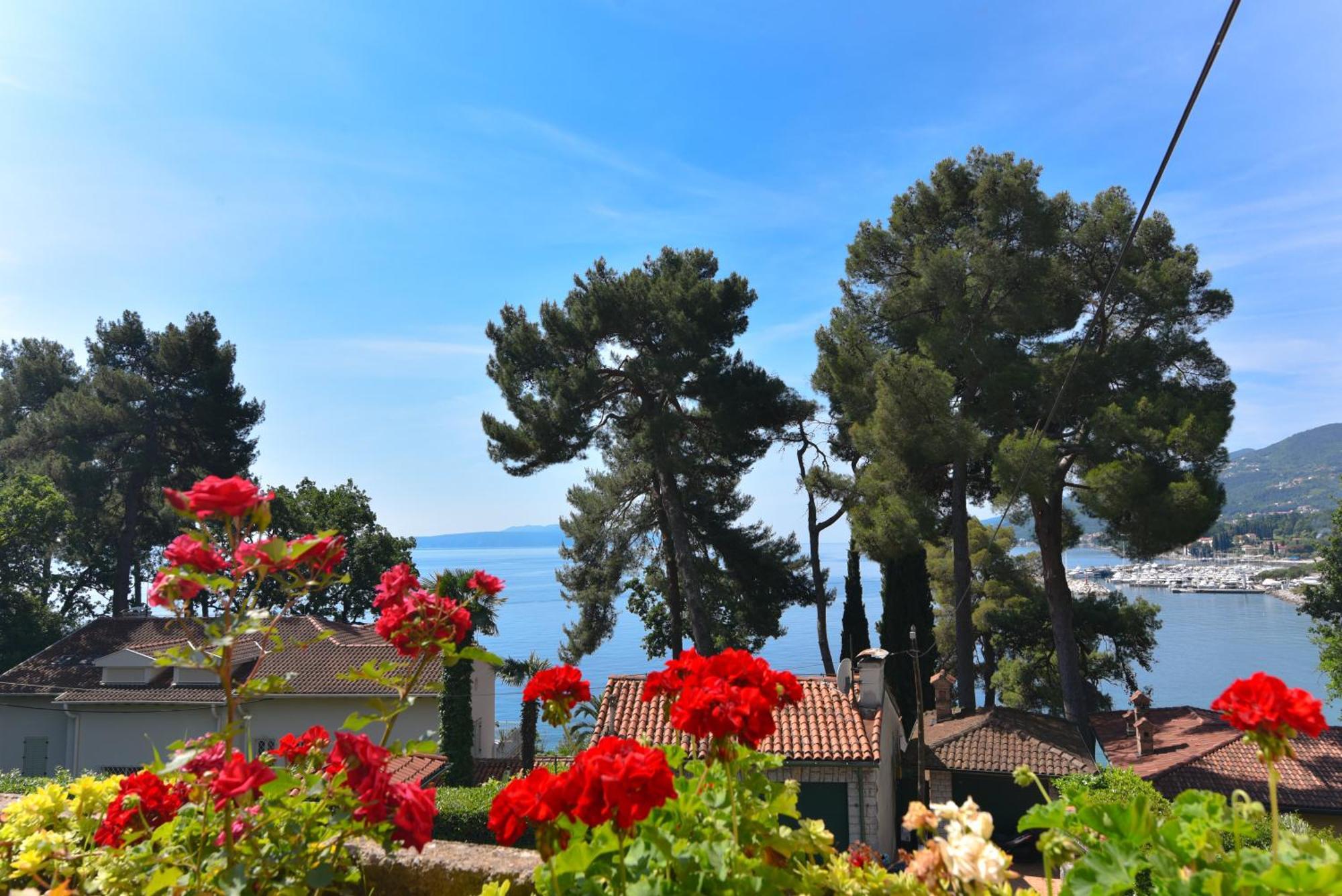 Apartments Villa Vosilla Opatija Buitenkant foto