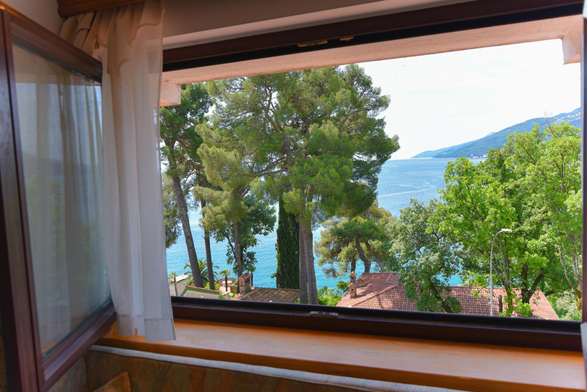 Apartments Villa Vosilla Opatija Buitenkant foto